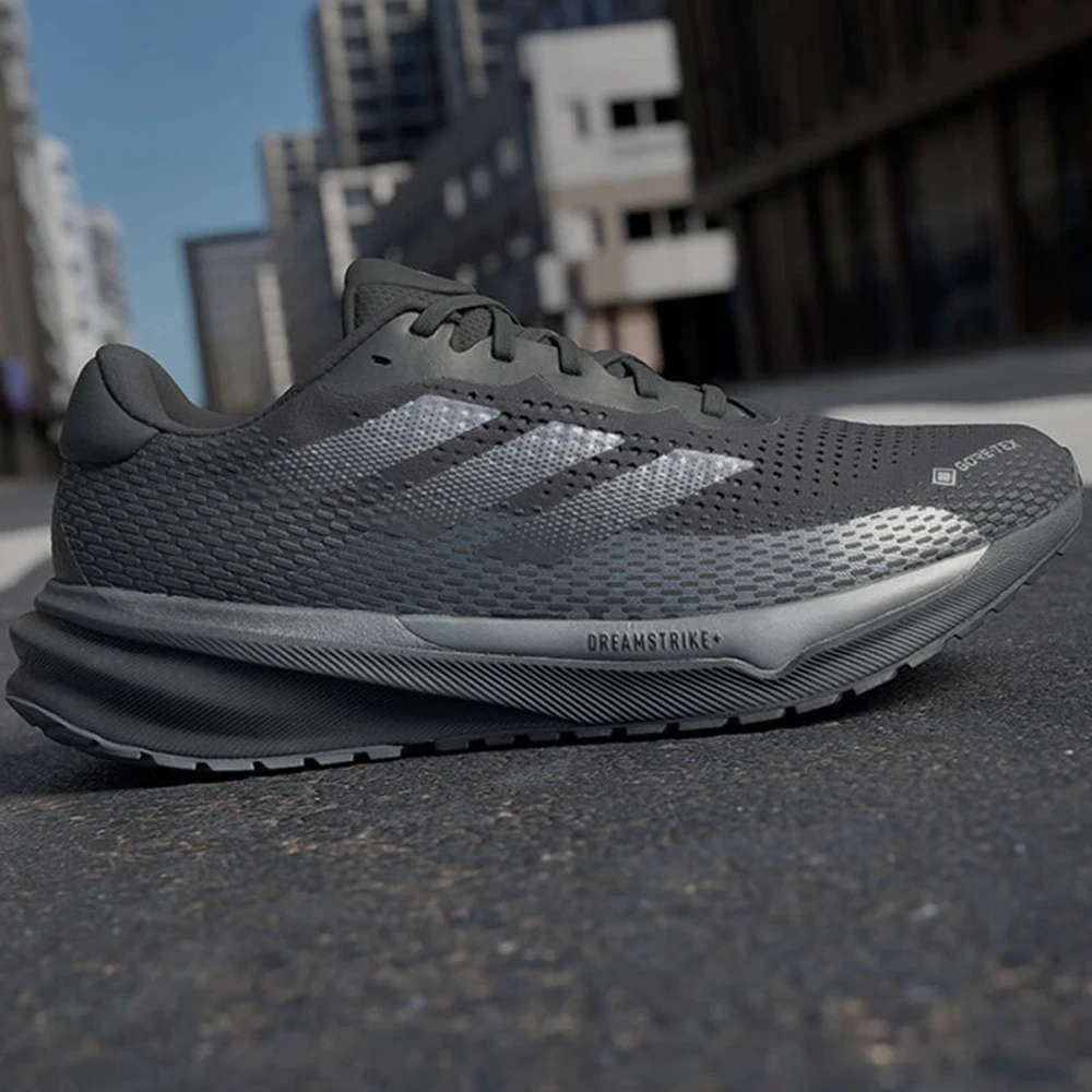 حذاء الجري Adidas SUPERNOVA M GTX، مسامي وقوي لأنماط الحياة النشطة والأنشطة الخارجية