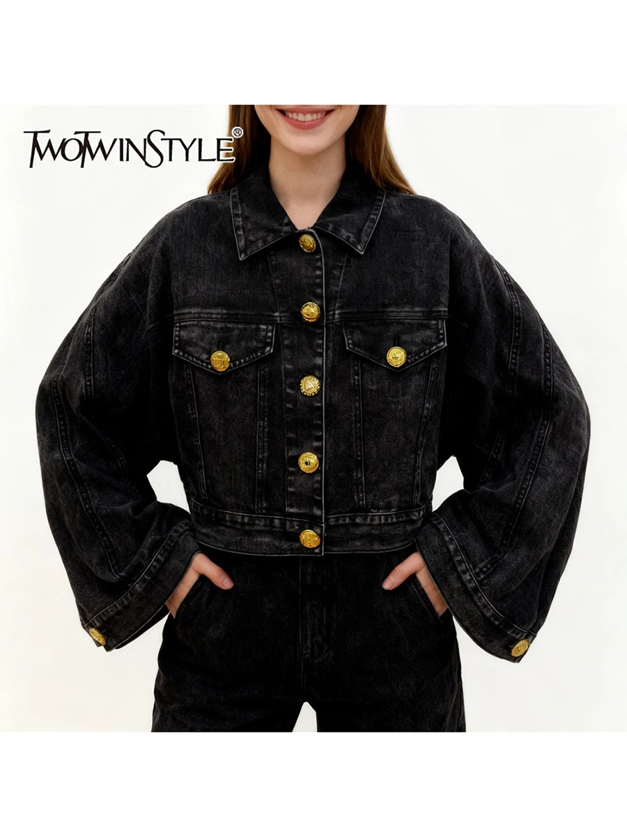 

TWOTWINSTYLE Fashion Loose Spliced Metal Buttons Short Jackets for Women Lapel Long Sleeves Streetwear Jacket Female Autumn New