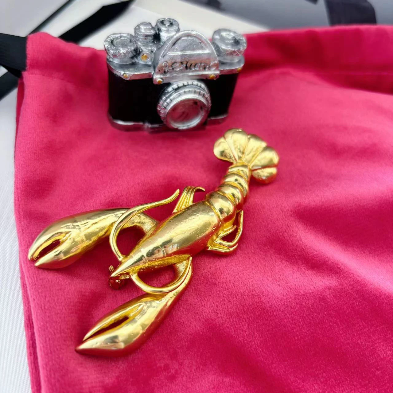 fashion-designer-brand-brass-gold-plated-lobster-necklace-brooch-women-top-quality-luxury-jewelry