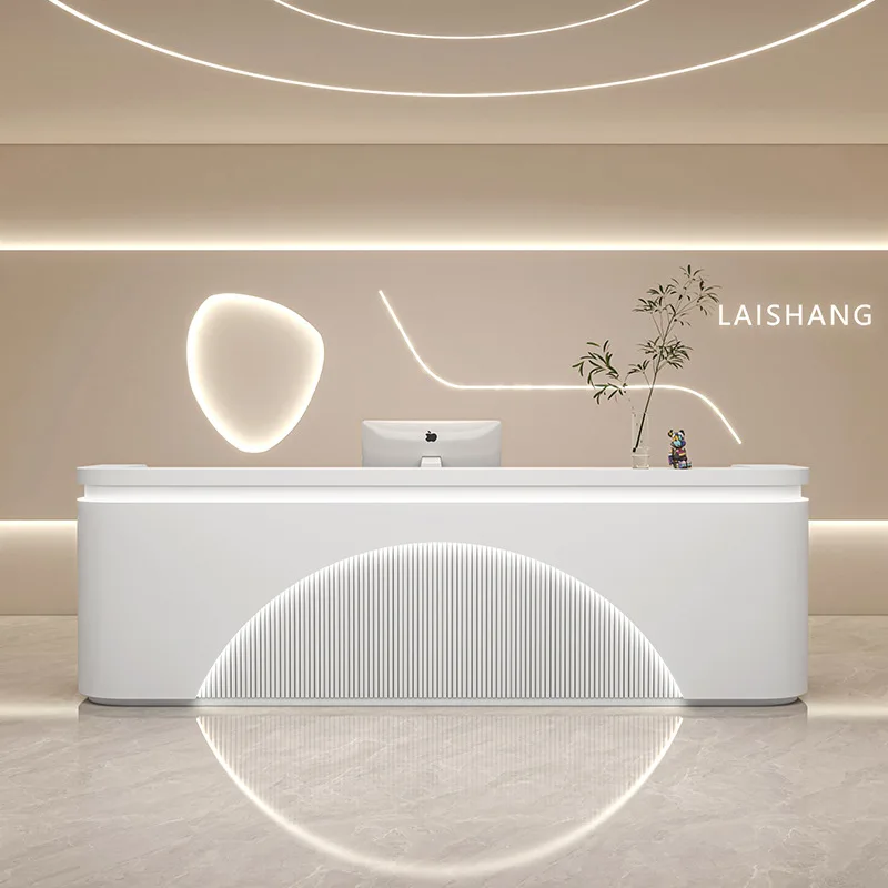 

Касса для салона красоты Магазин одежды для рисования Учебное заведение искусственного танца Барная стойка Стойка регистрации