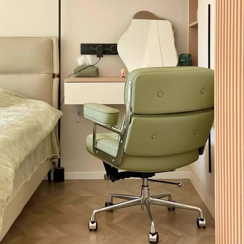 

Quality Soft Luxury Office Chair Ergonomic Modern Relaxing Computer Office Chair Gaming Comfy Wheel Silla Oficina Furniture