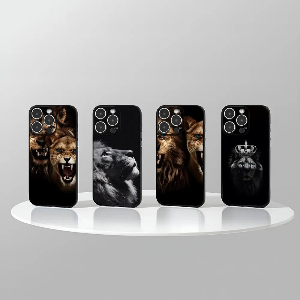 King Of Beasts Lion Phone Case New For IPhone 16 15 14 12 13 11 Pro Max Mini X XR XS Plus Black Silicone Transparent Cover