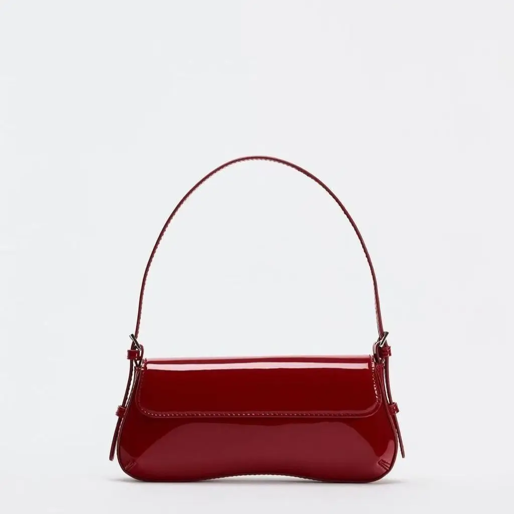 

Популярные винтажные красные сумки с клапаном для девочек, женские кожаные сумки на плечо большой вместимости, женская модная сумка премиум-класса с вышивкой 2025