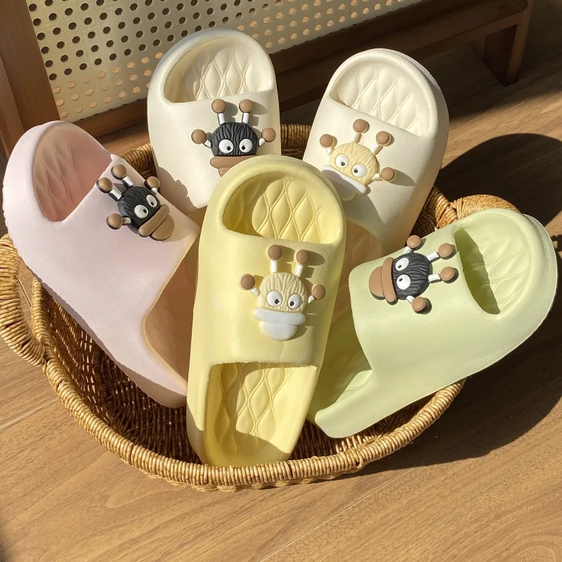 Eva stepped on poop feeling slippers for women's summer 2023 new style, thick soled fashion cartoon indoor cool slippers ins