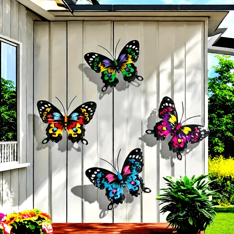 Arte de parede de borboleta de metal colorida, 4 pacotes, decoração de pêndulo de ferro para jardim, varanda Yar, cerca ao ar livre, decoração de arte, presente ideal