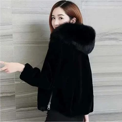 Cappotto di pelliccia donna imitazione pecora cappotti con cappuccio in pile nuovo inverno caldo soprabito femminile Faux Fox Collar cappotto di pelliccia Femme giacca corta