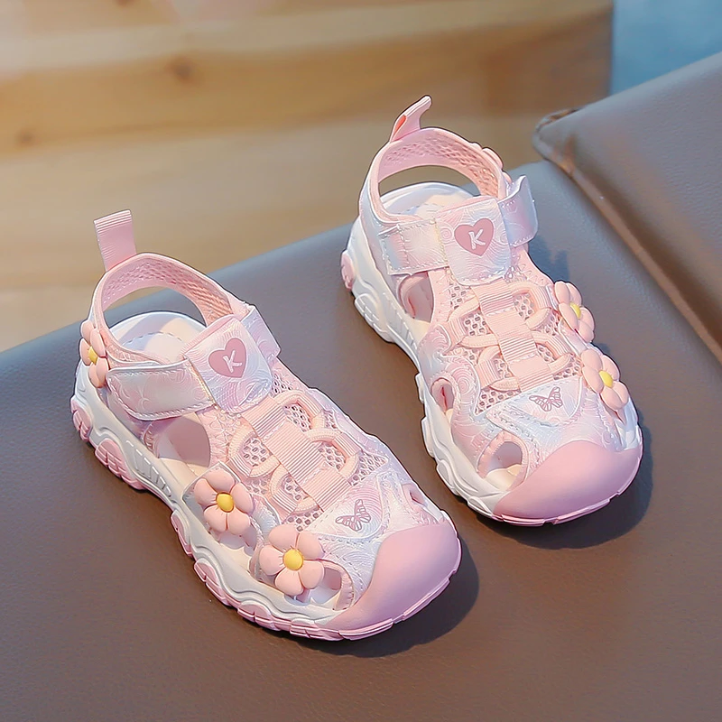 Sommerliche Sandalen für Kleinkinder mit geschlossener Zehenpartie, Blumenmuster, rutschfester, dicker Sohle für Strand, Outdoor und Alltag – Detail 4
