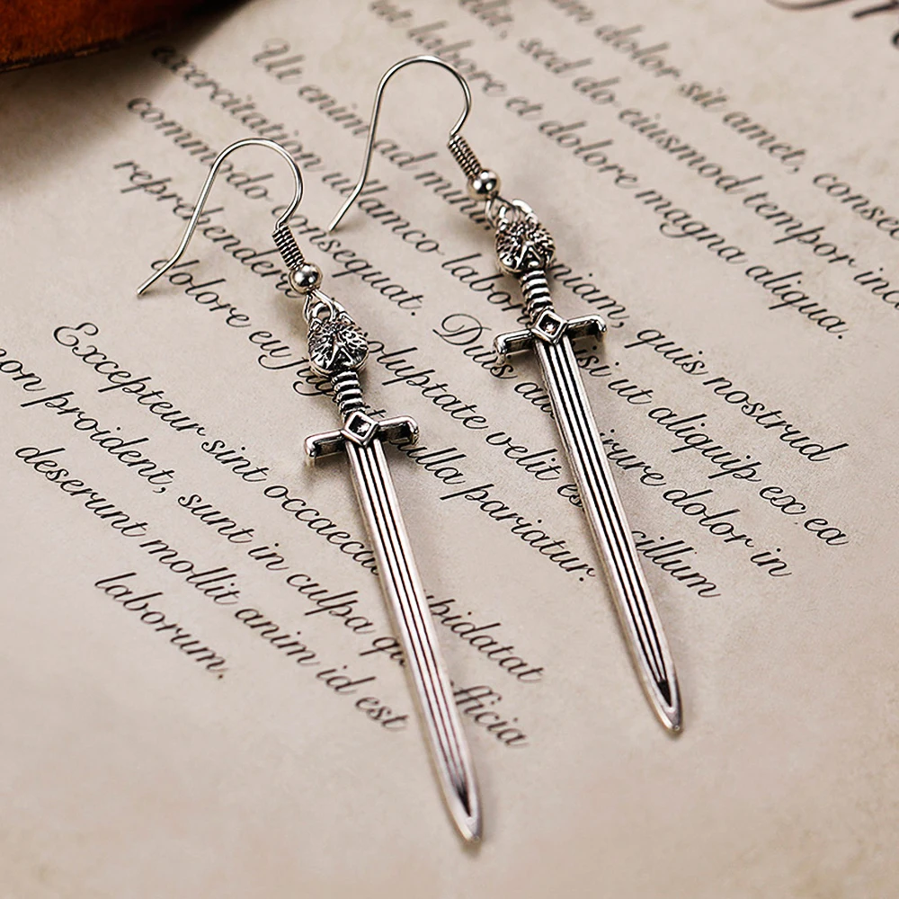 Huitan Punk Style Fierce Animal Sword Shape Dangle Earrings for Women/Men Versatile Cool Unisex Ear Accessories Vintage Jewelry