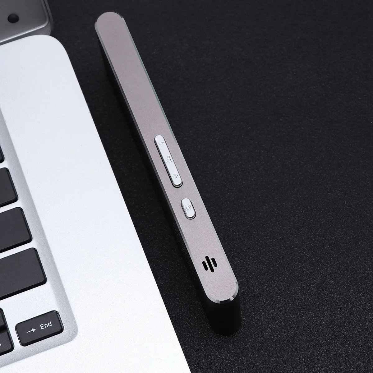 

Портативное устройство для двустороннего мультиязычного перевода в реальном времени для деловых поездок и обучения, коричневый цвет