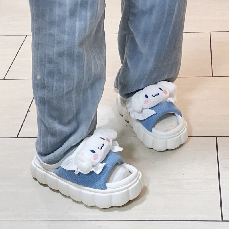 Sanrio Hello Kitty Cinnamoroll Sandalen Kuromi Casual Slippers Voor Vrouwen Y 2K Zomer Zoete Platte Zool Ademende Huisschoenen