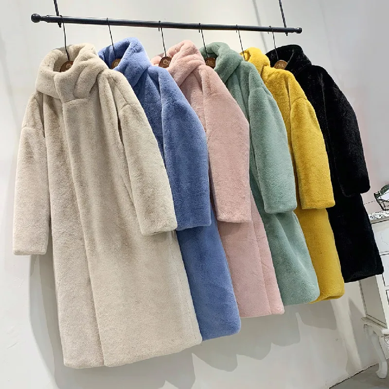 Women's Black Hooded Faux Fur Long Coat Loose Warm Minimalist Luxury Daily Winter Outerwear 2026