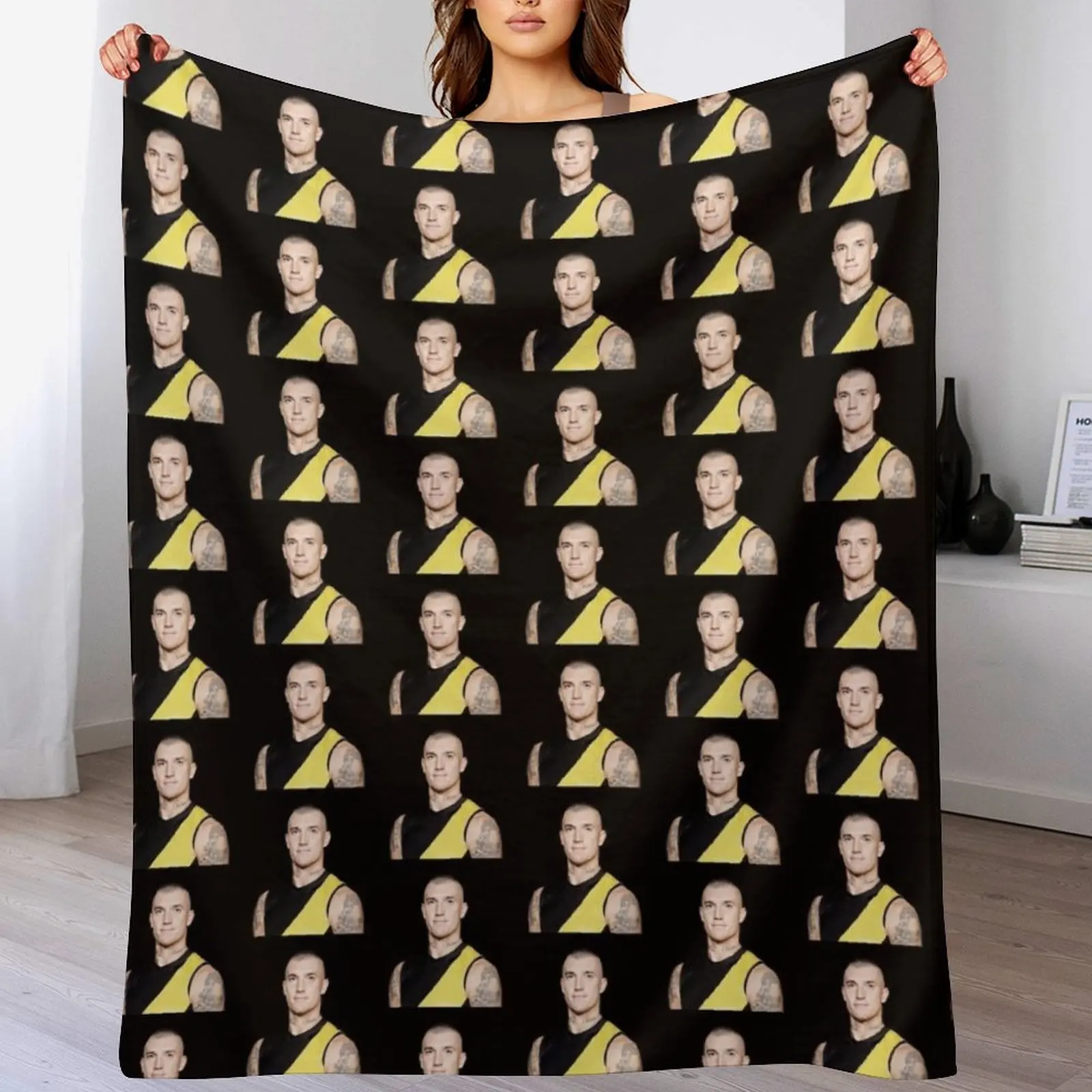 

Dusty - Dustin Martin Throw Blanket Warm Flannel Blanket for Couch Chair Bedroom