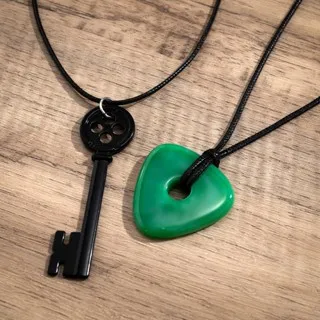 Film Coraline Kamień Widzenia Szmaragdowy Wisiorek Czarny Klucz Naszyjnik Halloween Boże Narodzenie Impreza Cosplay Akcesoria Prezent