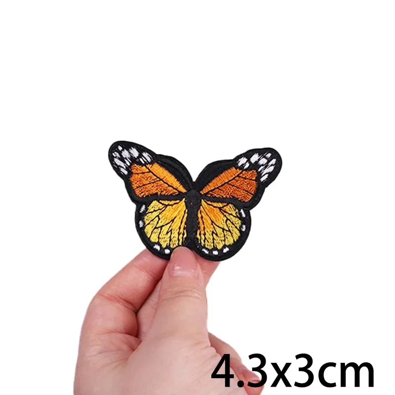 2PCS 21Color Butterfly Embroidered Patch Badges Iron On Patches For Clothing Thermoadhesive Patches On Clothes Sewing Appliques