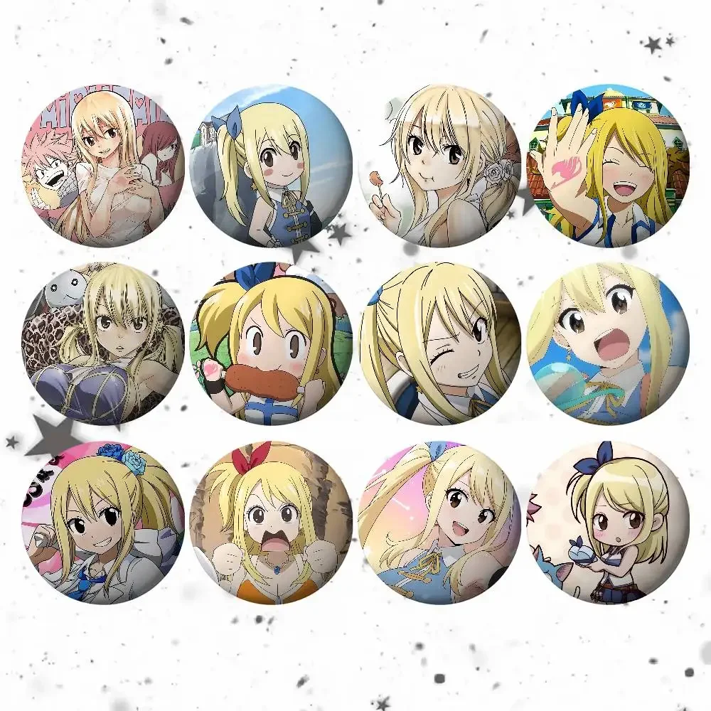 Anime Cartoon Lucy Heartfilia Abzeichen Kreative Lustige Taste Pins Broschen Abzeichen Für Kleidung Rucksäcke Schöne Geschenke Für Kinder Freunde