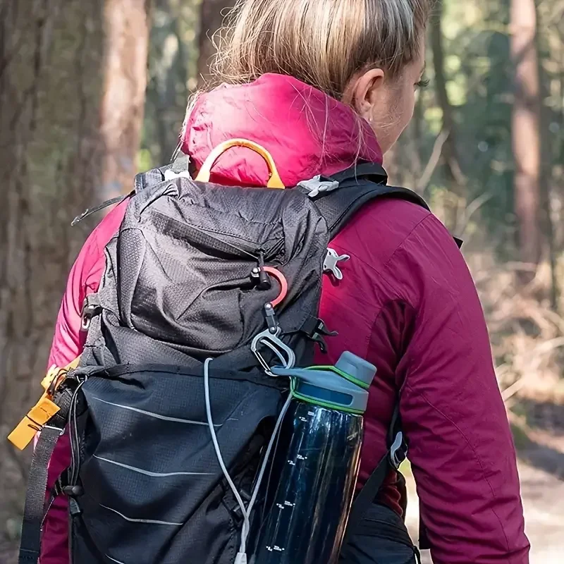 TRALOW  Carabiner Gear Clip and Hook for Hanging Heavy Duty Items, Camping Backpacks, Suitcases, Kayaks, Bicycles Outdoor Use