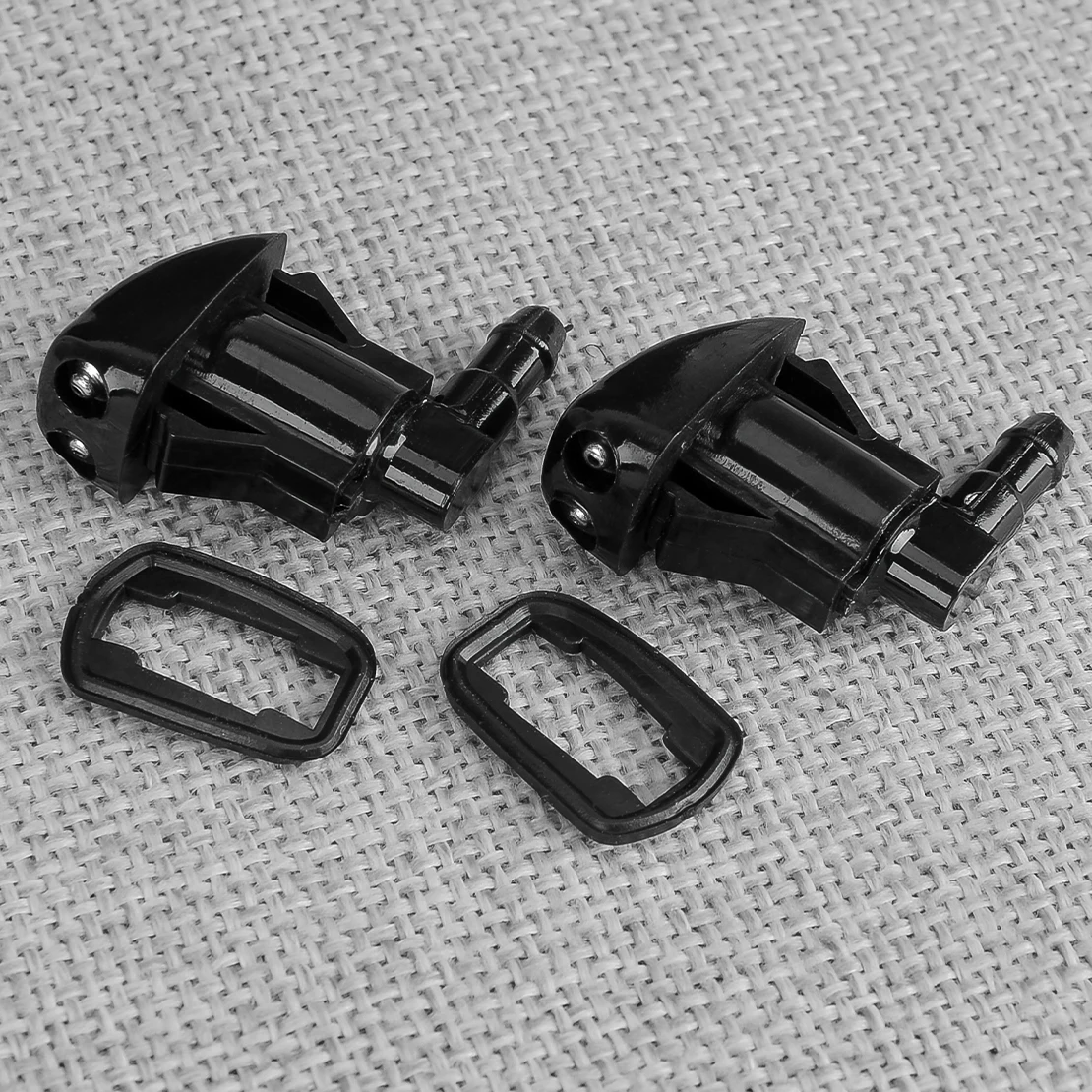 2Pcs Front Windshield Wiper Washer Spray Jet Nozzle Fit for Toyota Corolla ZZE122 ZZE123 Avensis Verso ACM20 ACM21 85381-44010