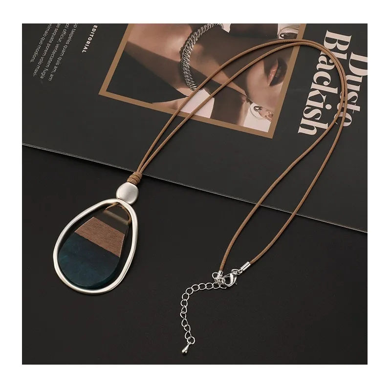 

Special Necklace Popular Geometric Wood Splicing Sweater Chain New Women's Long Necklace