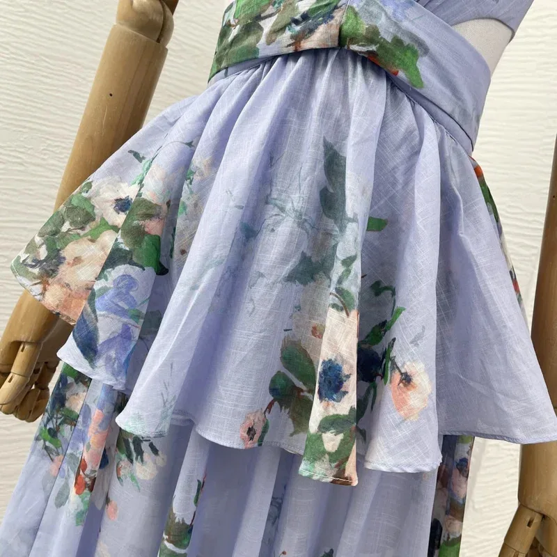 Nueva colección de verano Vestido midi plisado con cintura trasera sin mangas con estampado floral azul para vacaciones