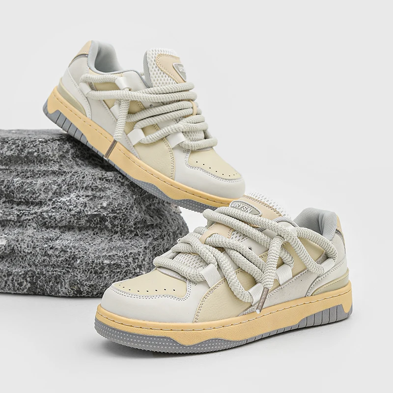Skate shoes Men woman Casual Sneakers 2023 Male Walking Sport Shoes Outdoor Sneakers Male Sneakers Soft Sole Walking Shoes