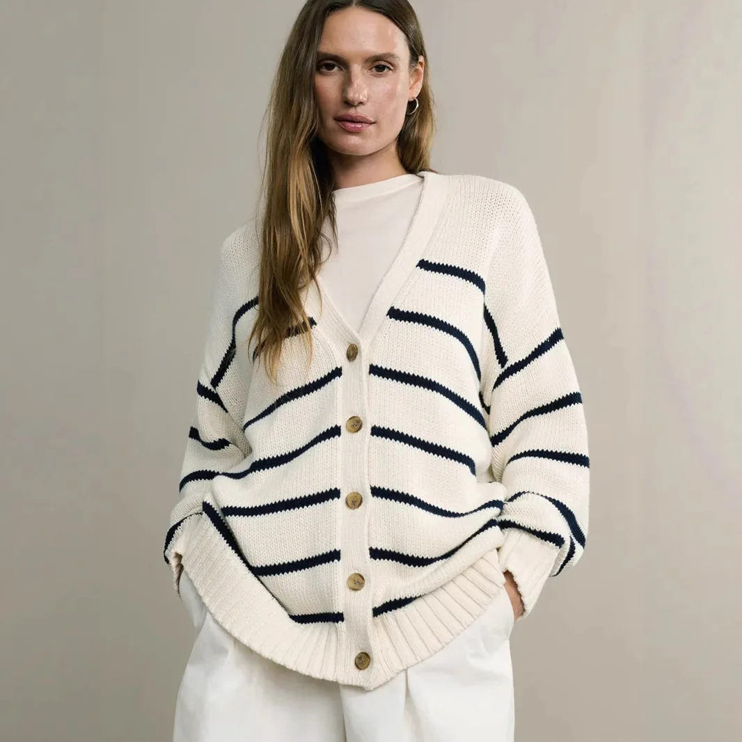 

2025 autumn and winter new women's winter tight fitting sweater V-neck cardigan striped knitted sweater