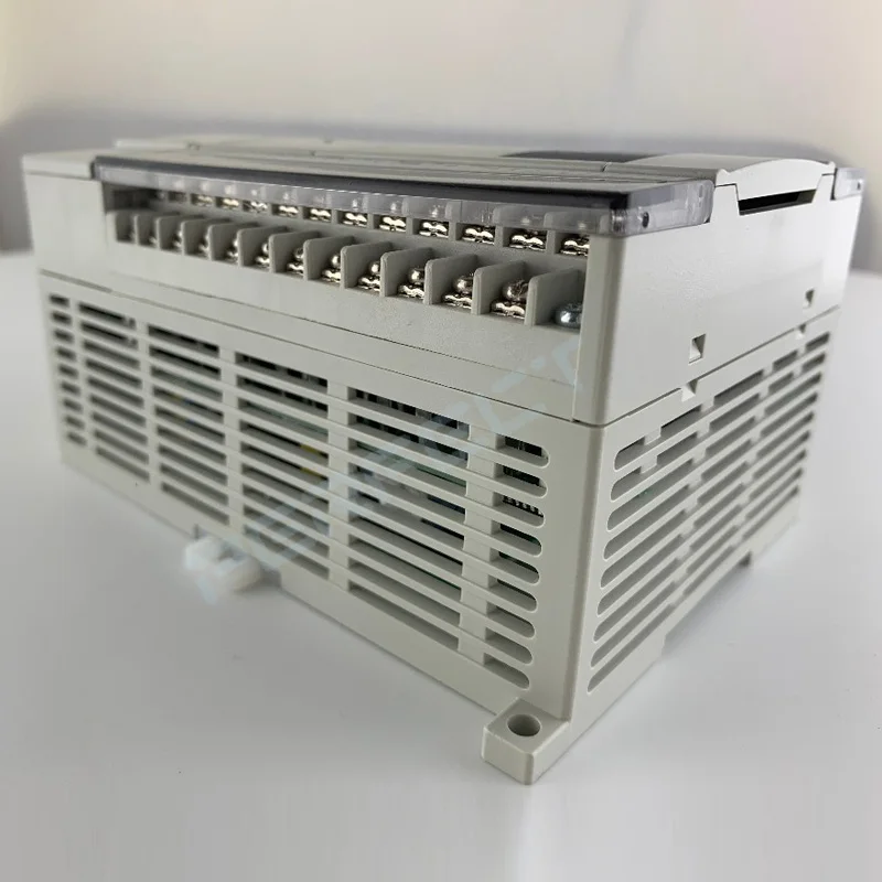 XINJE PLC Controller   XC1-32R-C  XC1-32R-E  XC1-32T-E XC1-32T-C      16 DI/16 DO 20 Relay Outputs (R) or Transistor Wholesale