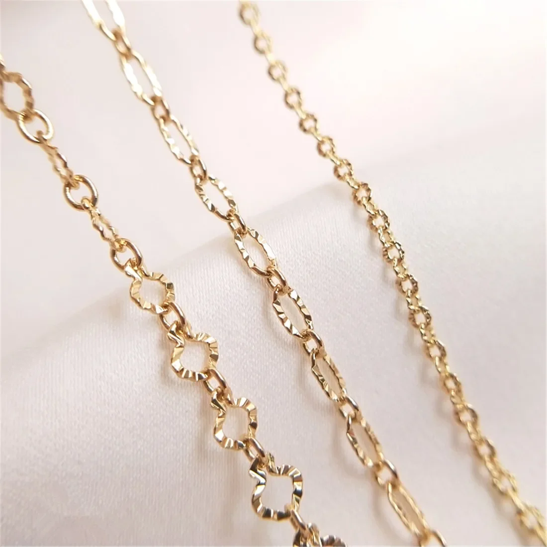 14K Gold-plated Embossed O-chain Flower Love Chain Pattern Long O-chain Diy Jewelry Chain Loose Chain B604