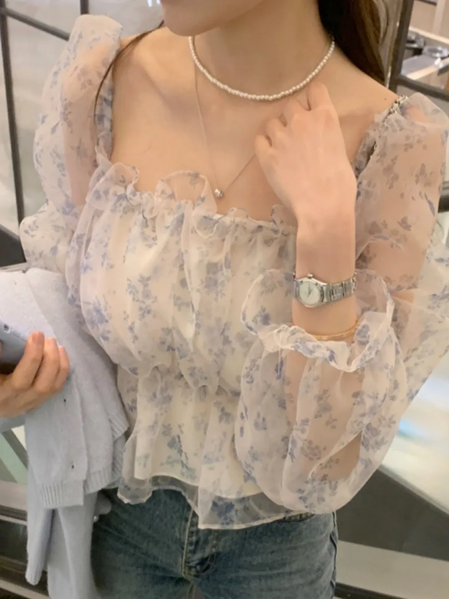 Bloemen verfraaid chiffon irt dames verzamelde oulderband taille-klinkend jong ogende semi-transparante Bubble Sve top