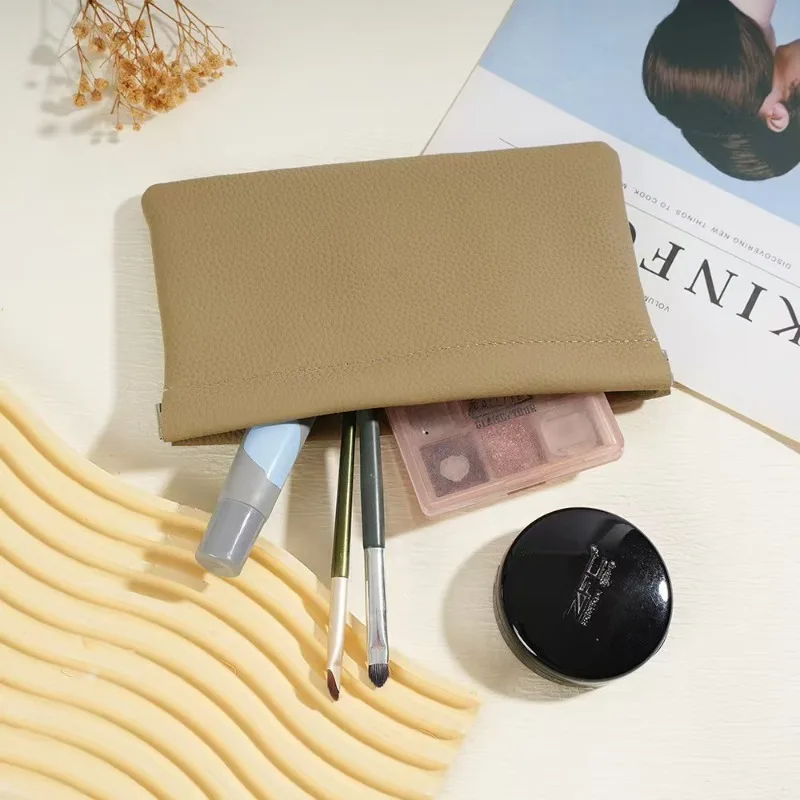 

Leather Automatic Closed Handle Bag, Makeup Bag, Ultra-thin, Portable, Large Capacity Daily Korean Version Change Phone Bag