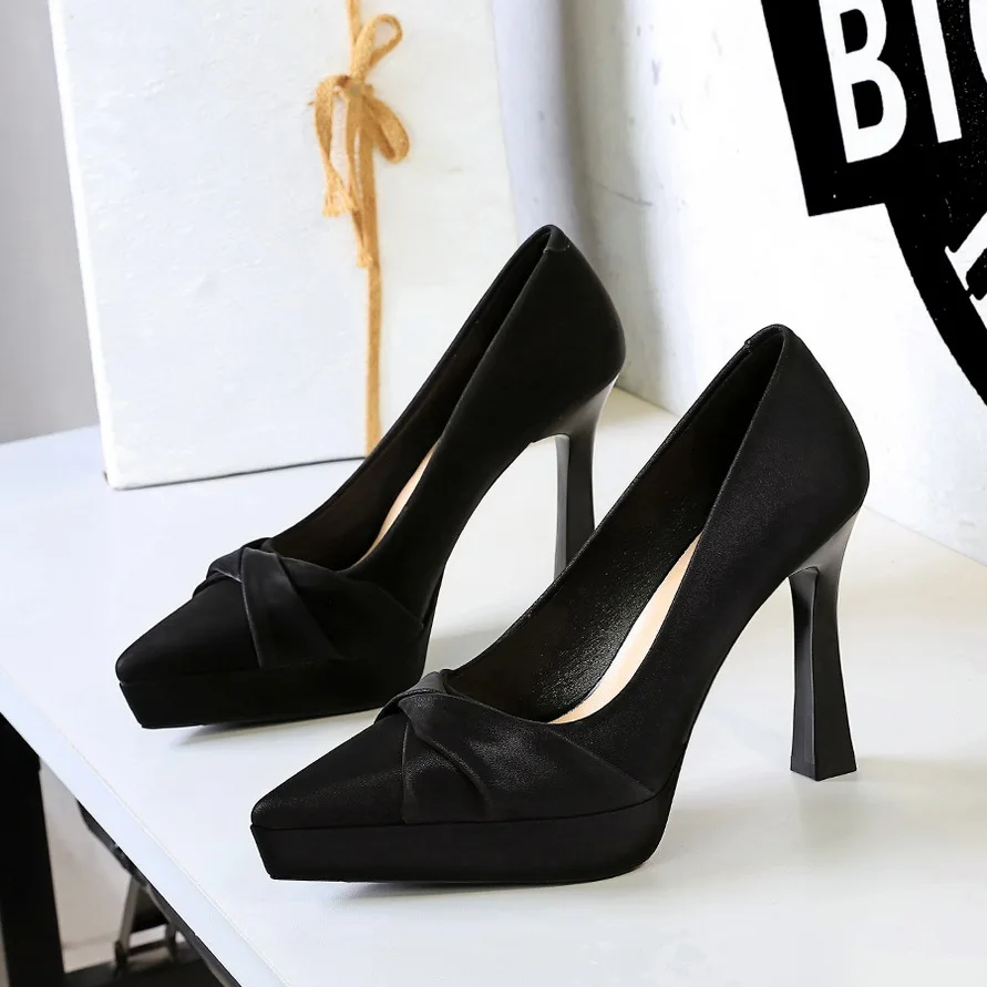 

Sexy High Heel Shoes Woman Platform Pumps Fashion Pointed Toe Shallow Slides Designer Pleated Slip on Heels Sandals Ladies