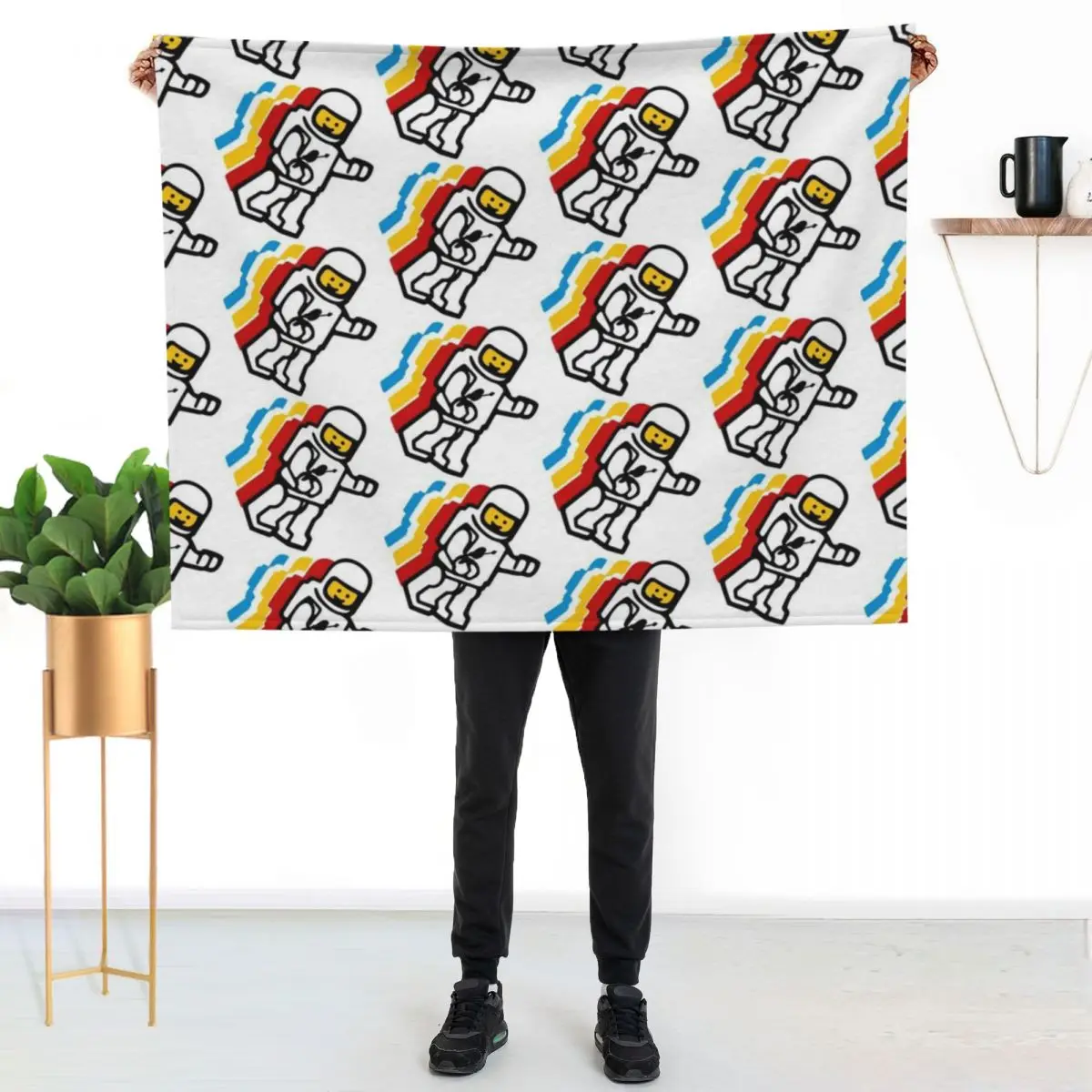 Classic Spaceman figure Rainbow shirt Throw Blanket Picnic Blankets For Sofas bed plaid Retros Blankets