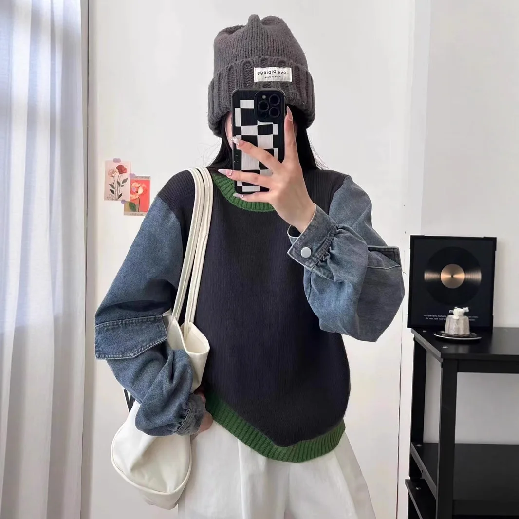 

New Fashion Autumn Winter Women's Color-coded Loose Spliced Casual Trendy O-neck Denim Knitted Pullovers Female Sweaters Tops