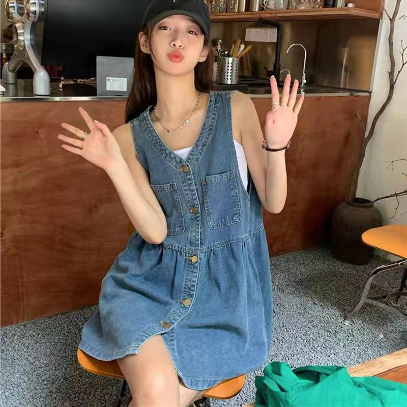 2025 New Sleeveless Denim Dress Women Korrean Fashion Single-Breasted A Line Mini Dresses Woman Wild Pockets V Neck Girls' Dress