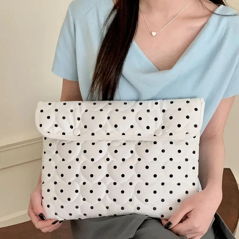 

14 inch women's laptop bag with black and white polka dot fluffy polyester soft and cute suction buckle tablet protective cover