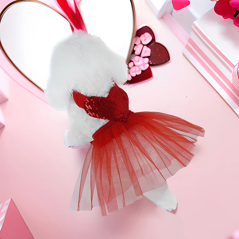 

Новинка 2026 года, платье для собаки, красное тюлевое платье с блестками, праздничная одежда принцессы для маленьких девочек, одежда на день рождения, пудель, мальтийская одежда чихуахуа