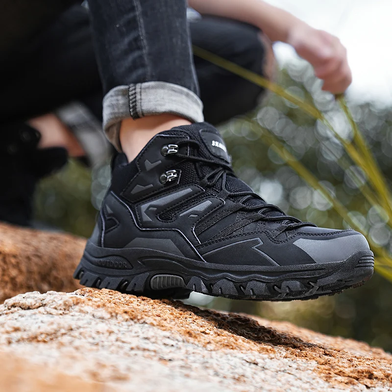 2023 Winter Men Outdoor Hiking Shoes Trekking Ankle Boots Mountain Shoes Men Tracking Hiking Casual Sneakers Sports Shoes