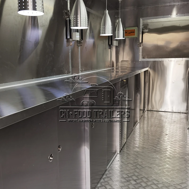 Trailer de Comida CN Van de Fast Food Personalizada para Vendedores de Camping Totalmente Equipado com Churrasqueira, Máquina de Sorvete e Serviço de Café