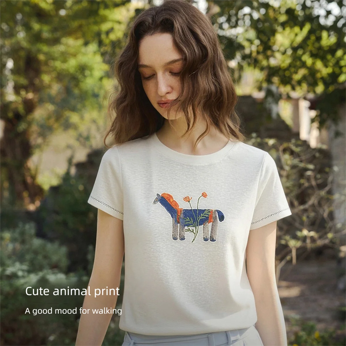 OLrain White Fashion Casual Fun Print Top Women 2026 Summer Crew Neck Pattern Embroidered Cuffs Detail Loose T-shirt O58XT008161