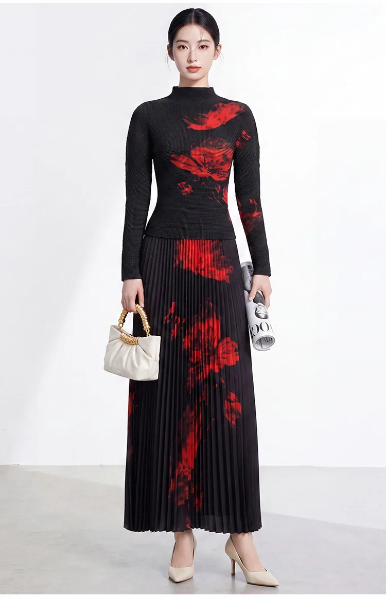 Miyake High-End Slimming Women's Suit Set, 2026 Autumn New Style, Long-Sleeved T-Shirt + Long Skirt, Complete Set