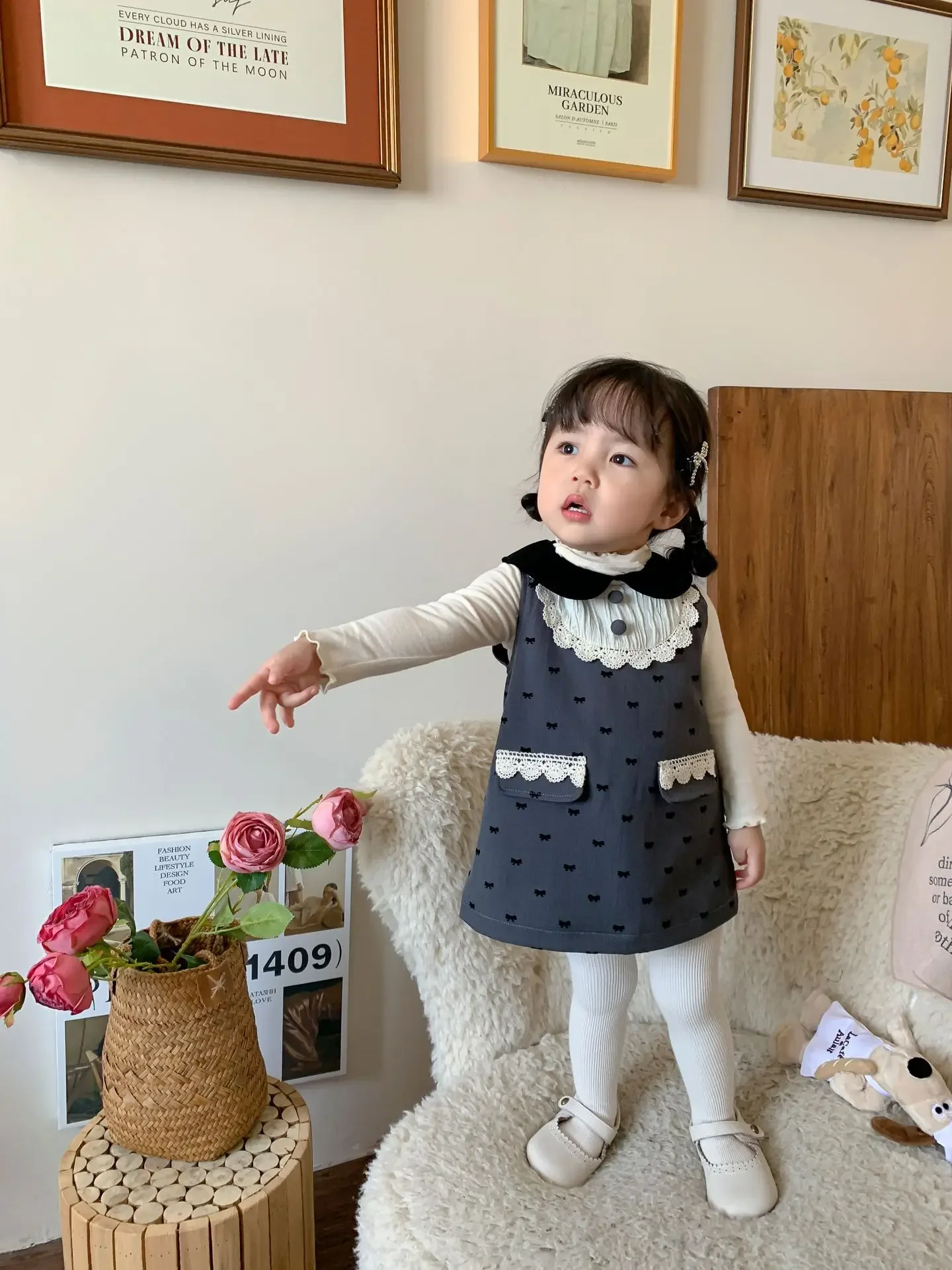 Gonne per ragazze 2024 autunno nuovi vestiti per bambini coreano neonata Chanels Style Bow Princess Dress Casual semplice e quotidiano