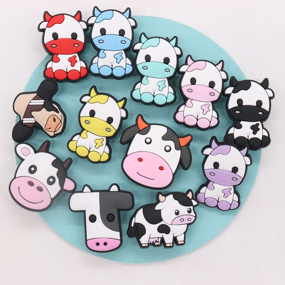 12pcs/set Animals Cow PVC Cartoon shoe Buckle Fit Wristbands DIY Charms Decorations Hole Kids Shoes Ornaments