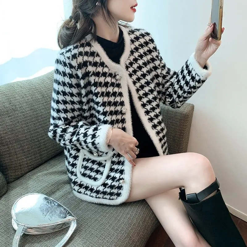 Spring New Qianniao Grid Cardigan 2023 Imitation Mink Fur Short Style Outwear Loose and Slimming Women Vintage All-match Sweater