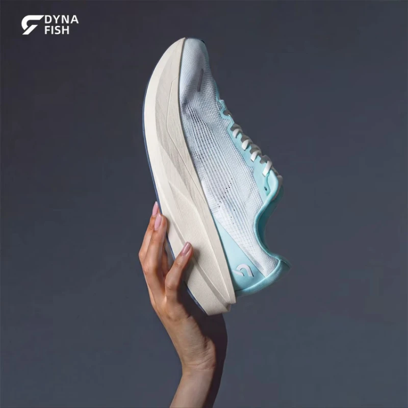 Luxury Brand Sports Shoes Men Women Professional Running Shoes Unisex Soft Sole Athletic Shoes Couples Breathable Training Shoe