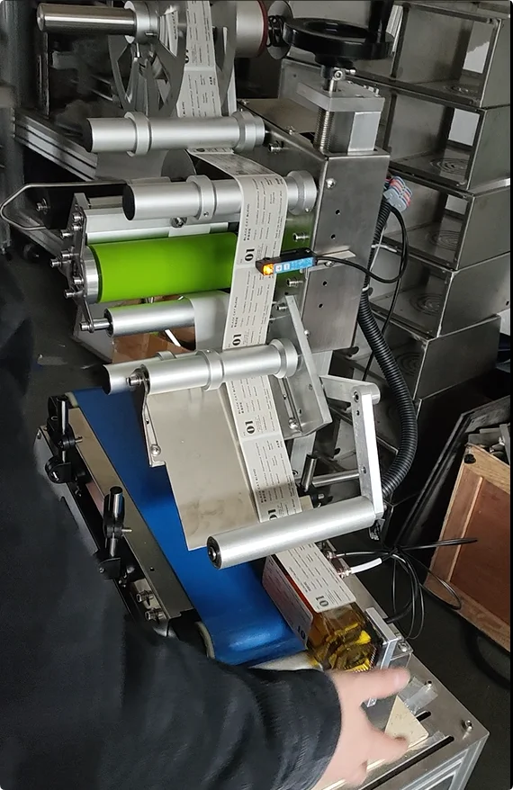 

140mm Automatic Sticker Counting Labelers Speed Adjustable Label Small Flat Labeling Machine Photoelectric Induction Tags