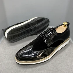 Men's British Style Classic Business Casual Shoes Patent Leather Suede Wingtip Brogue Oxfords Black Flat Fashion Footwear