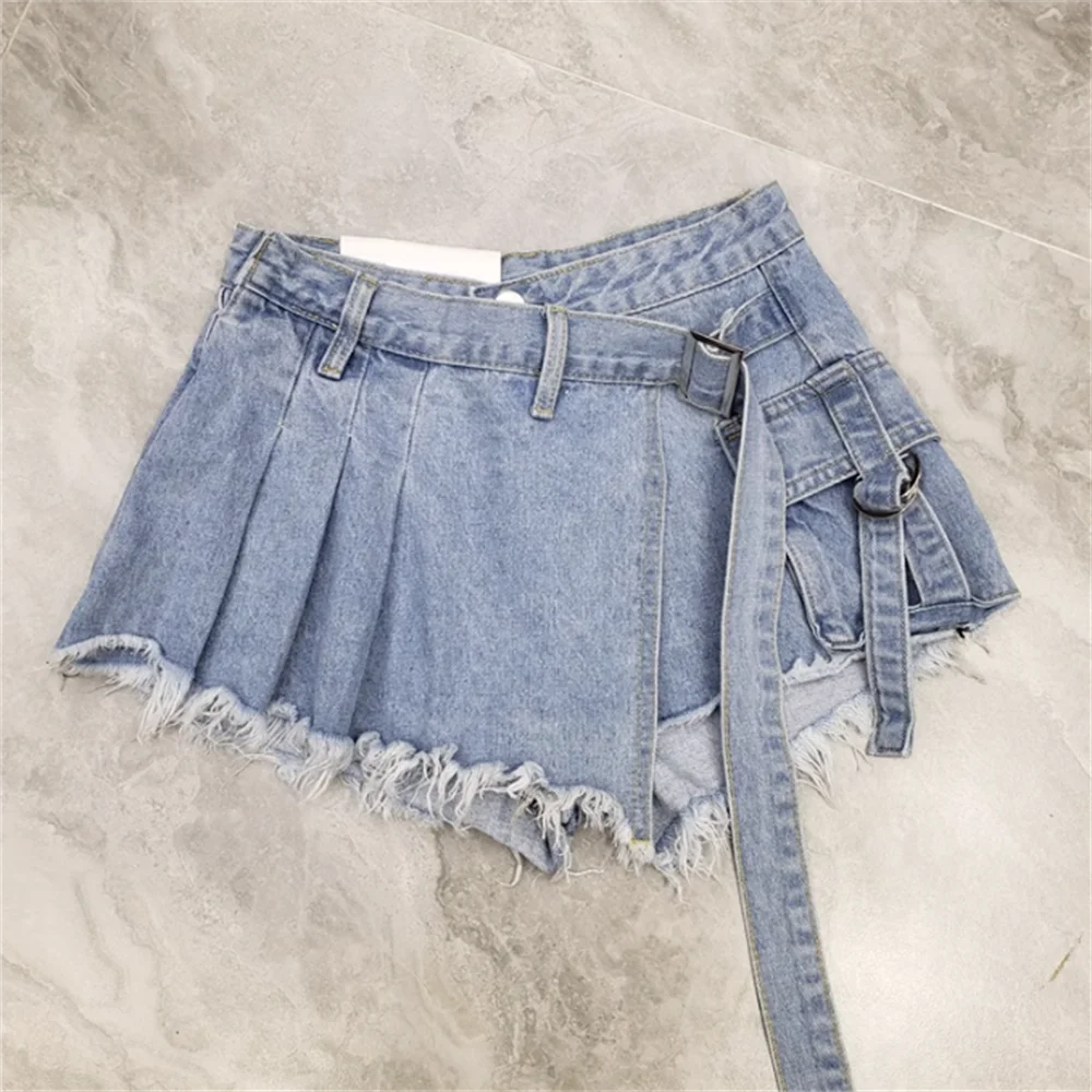 Irregular A-shaped skirt pants new high-waisted thin stitched denim shorts