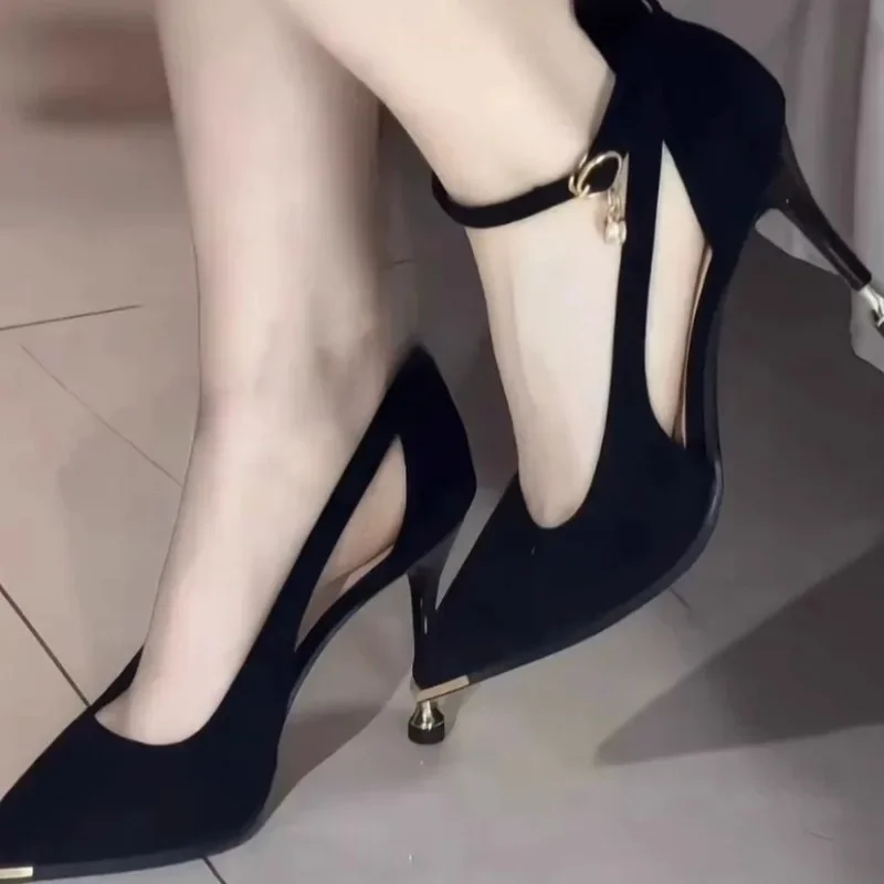 حذاء بمقدمة مدببة من جلد الغزال بإبزيم واحد غير متعب وكعب رفيع مجوف وحذاء فردي بتصميم متخصص وكعب عالٍ #5