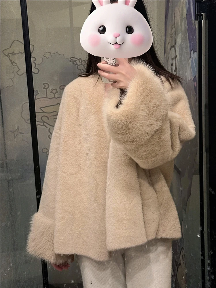 Manteau en fausse fourrure de vison Beige pour femmes, automne hiver, surdimensionné, élégant, Look de luxe, vêtements d'extérieur à la mode écologiques