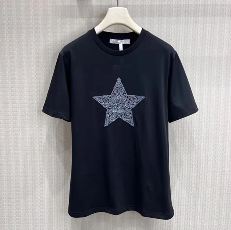 

Customization European women's clothing - New summer styles for 2026 Round-neck short-sleeved embroidered fashionable T-shirt