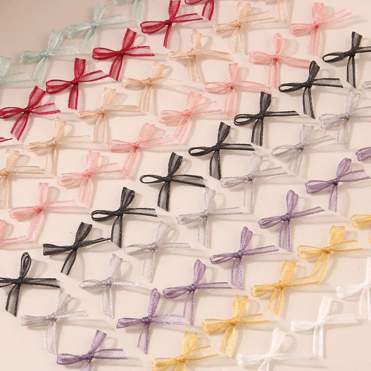 30 Stück/Lot 4mm Organza-Bandschleife Mini Handgemachte Schleife für DIY Näharbeiten, Nagelkunst, Hochzeitsdekoration, Haarnadeln, Kleidungszubehör – Detail 6